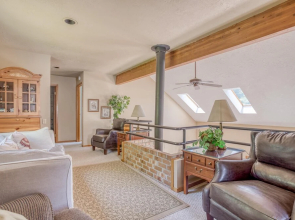 Otter Rock Hideaway