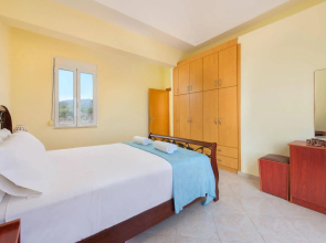 Orianna Sea View Villa