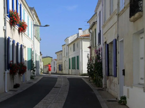 studio presqu'île Fouras proche de la plage parking privé