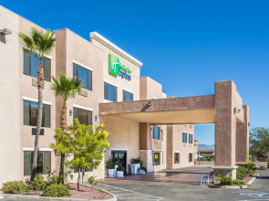 Holiday Inn Express & Suites Nogales by IHG