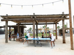 Bab Al Nojoum Hudayriyat Villas