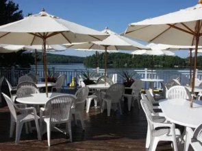 Pow-Wow-Point Lodge