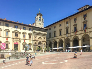Nice Home in Caprese Michelangelo With 1 Bedrooms and Wifi