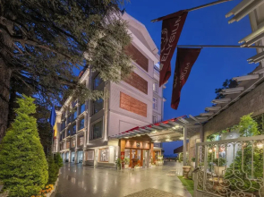 WelcomHeritage Elysium Resort & Spa