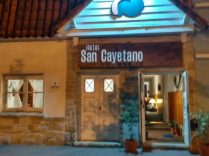 Hotel San Cayetano