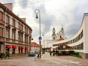 #stayhere - Spacious 2BDR Two Floor I Heart of Old Town