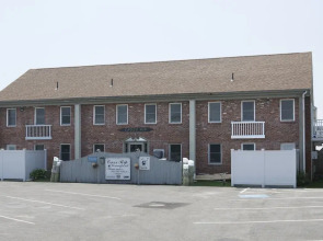 The Corsair & Cross Rip Oceanfront Resort