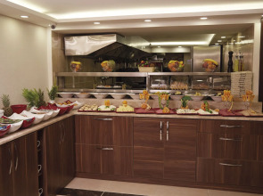 Marmara Place Old City Hotel