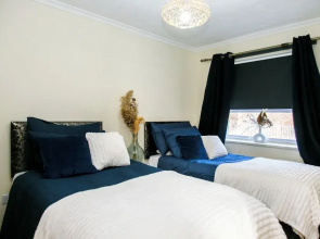 5guests-familyfriendly-parking-gardenview-centre