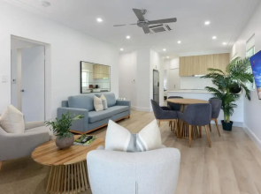 Mandalay Luxury Beachfront Apartments