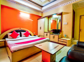 OYO Flagship 24991 Akash Regency