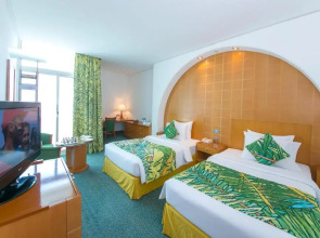 Oryx Grand Jebel Hafeet Hotel