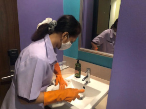 Sawasdee Hotel @ Sukhumvit Soi 8