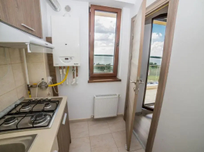 Summerland Sea View Apartment