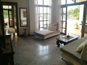 Amintra 5 Villa