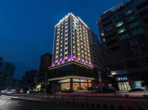Lavande Hotels