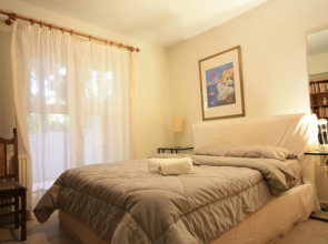 Park View Apartment with Garden 120m