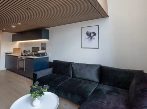 Lignum Suite by Casacity