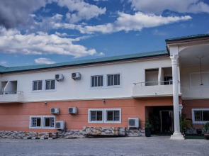 Bristlecone Suites and Apartments