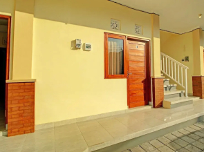 OYO 92952 Nirmala Guest House