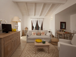 Punta Falcone Resort