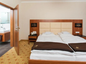Thermenhotel Gass