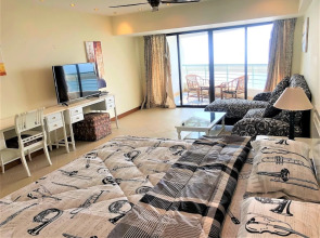 Metro Jomtien Condotel - Sleeps 2