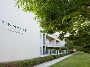 Pinnacle Apartments
