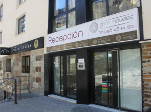 Apartamentos Gorbea Suites