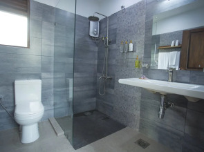 Отель Amaluna Resorts