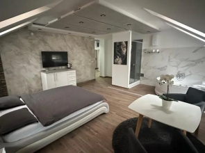 Seti gorgeous apartments with jacuzzi