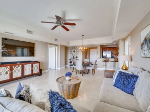 Reunion Resort Condo w/ Pools - Near Disney!