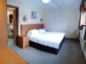 Loch Rannoch Otter Lodge 1