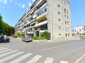 Apartment 1905