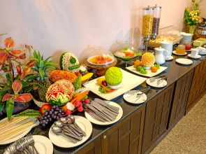 Tanawan Phuket Hotel