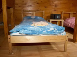 Attic Apartment by Rdc