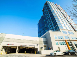 Hollywood Panorama Suites