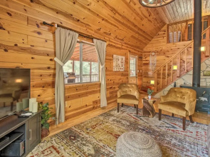 Large Deck, Grill: Pet-friendly Show Low Retreat!