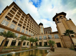 Jinqian Jiahua International Hotel