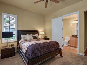 Barefoot Villa Mountain Views & Luxury Spa Access