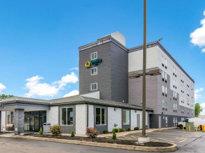 Quality Inn Rochester West