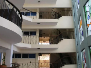 Modern Beachfront Studio Apartment B44