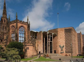 Cosy Family Home - Coventry City Centre - Entire House