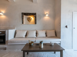 Neosikos AmazingBeach House Milos Island