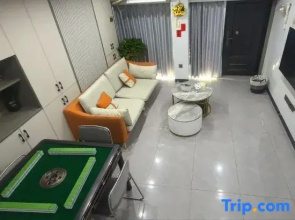 Yunjing Yiju · Loft Homestay (Laodong North Road)