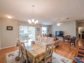 Amelia Avenue 3669 by White Pelican VR