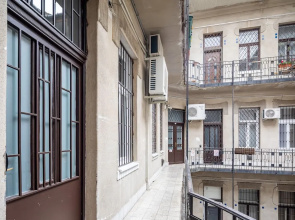 Central Luxury Apartment