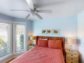 Captain Green's Seaside Retreat