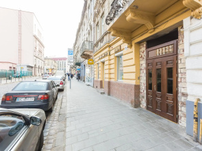 Куліша 15, апартаменти в центрі,ТЦ Форум,оперний