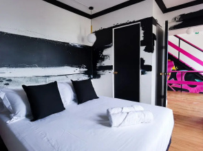 hotel velero express